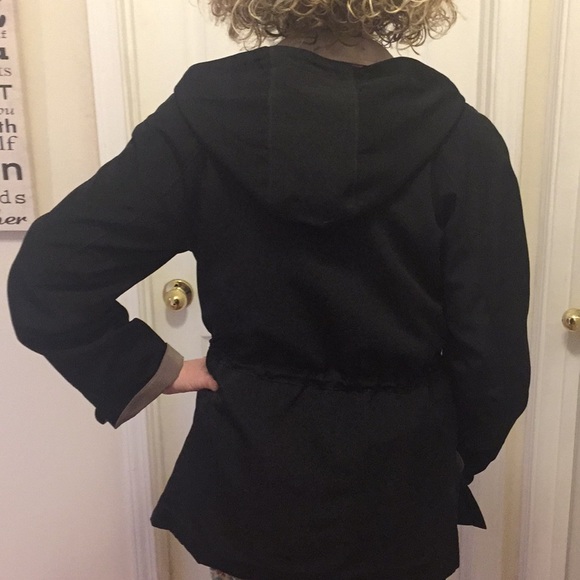 Jones New York rain jacket- medium - Picture 2 of 5